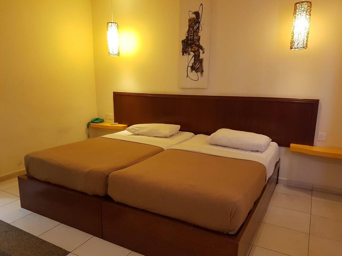 Newbridge Hotel Malacca Exterior foto