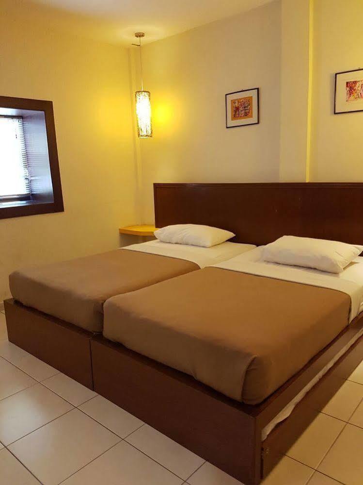 Newbridge Hotel Malacca Exterior foto